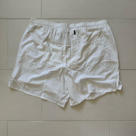 NWT Nike M's Shorts XXL - Picture 3 of 3